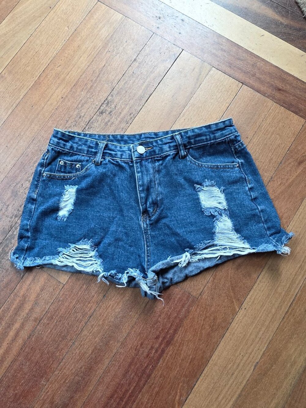 SHEIN Ripped Denim Jean Shorts Size Large